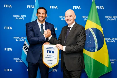 Presidente da CBF, Samir Xaud, e presidente da Fifa, Gianni Infantino<!-- NICAID(16064486) -->