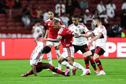 PORTO ALEGRE, RS, BRASIL, 29-07-2026: Internacional x Flamengo em duelo válido pela 21ª rodada do Campeonato Brasileiro. Foto: Renan Mattos/Grupo RBS<!-- NICAID(16336936) -->