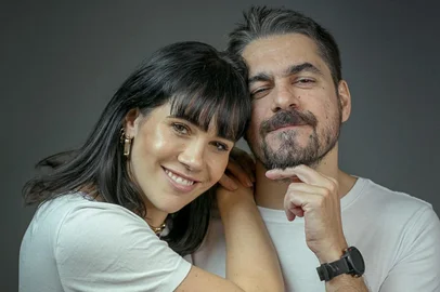 O casal de jornalistas Luciano Potter e Marcella Lorenzon são os McAmigos do Instituto do Câncer Infantil (ICI) na edição 2026 do McDia Feliz. O casal participa da mobilização para a campanha, incentivando a comunidade a transformar a compra de um Big Mac em solidariedade para crianças e adolescentes em tratamento contra o câncer no dia 22 de agosto.<!-- NICAID(16331478) -->