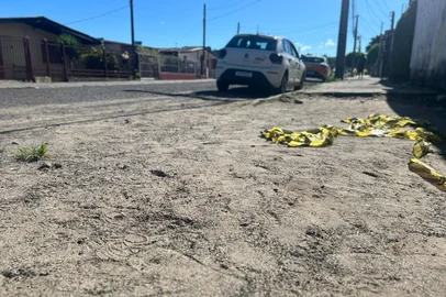 Tayline Manganeli / Agencia RBS Um homem de 35 anos morreu após ser atingido por tiros, durante confronto com a com Brigada militar, em Santa Maria.<!-- NICAID(16203092) -->