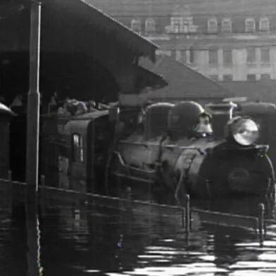 Estação de trem no Centro de Porto Alegre em 1941Print de filme da Leopoldis-Som<!-- NICAID(15560609) -->