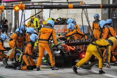 McLaren's British driver Lando Norris pits during the Qatari Formula One Grand Prix at Lusail International Circuit on October 8, 2023. (Photo by Ariel Schalit / POOL / AFP)Editoria: SPOLocal: LusailIndexador: ARIEL SCHALITSecao: world championshipFonte: POOLFotógrafo: STR<!-- NICAID(15564043) -->