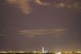 Meteoro cruza o céu de Washington, durante a chuva de meteoros Perseidas, 13 de agosto de 2015, em Arlington, Virgínia. Foto: Joel Kowsky/ NASA/ /Divulgação<!-- NICAID(15507939) -->