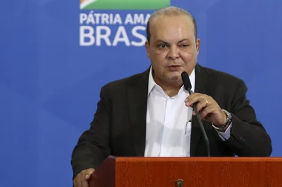 Governador do Distrito Federal, Ibaneis Rocha, discursa durante a solenidade que celebra o acordo entre UniÃ£o e GDF, para regularizaÃ§Ã£o fundiÃ¡ria de terras no DFGovernador Ibaneis Rocha, do DF - Foto: Fabio Rodrigues-Pozzebom/Agência Brasil/DivulgaçãoLocal: BrasÃ­liaIndexador: Fabio Rodrigues-Pozzebom/ AgÃªncFonte: AgÃªncia Brasil/Empresa Brasil dFotógrafo: Reporter FotogrÃ¡fico<!-- NICAID(15376311) -->