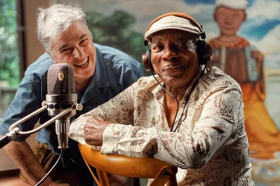 Cineasta gaúcha Flavia Moraes dirige o documentário "Milton Bituca Nascimento"<!-- NICAID(15994095) -->