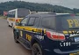 PRF flagra homem sem habilitação transportando 16 crianças em veículo escolar em Soledade