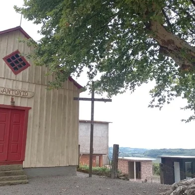 Capela do interior tem sino furtado em Farroupilha<!-- NICAID(15042606) -->