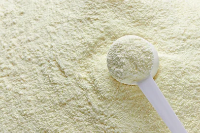 Lumos sp / stock.adobe.com *A PEDIDO DE CAROLINA PASTL* close up of a baby powder milk - Foto: Lumos sp/stock.adobe.comIndexador: Fonte: 65967216<!-- NICAID(15217263) -->