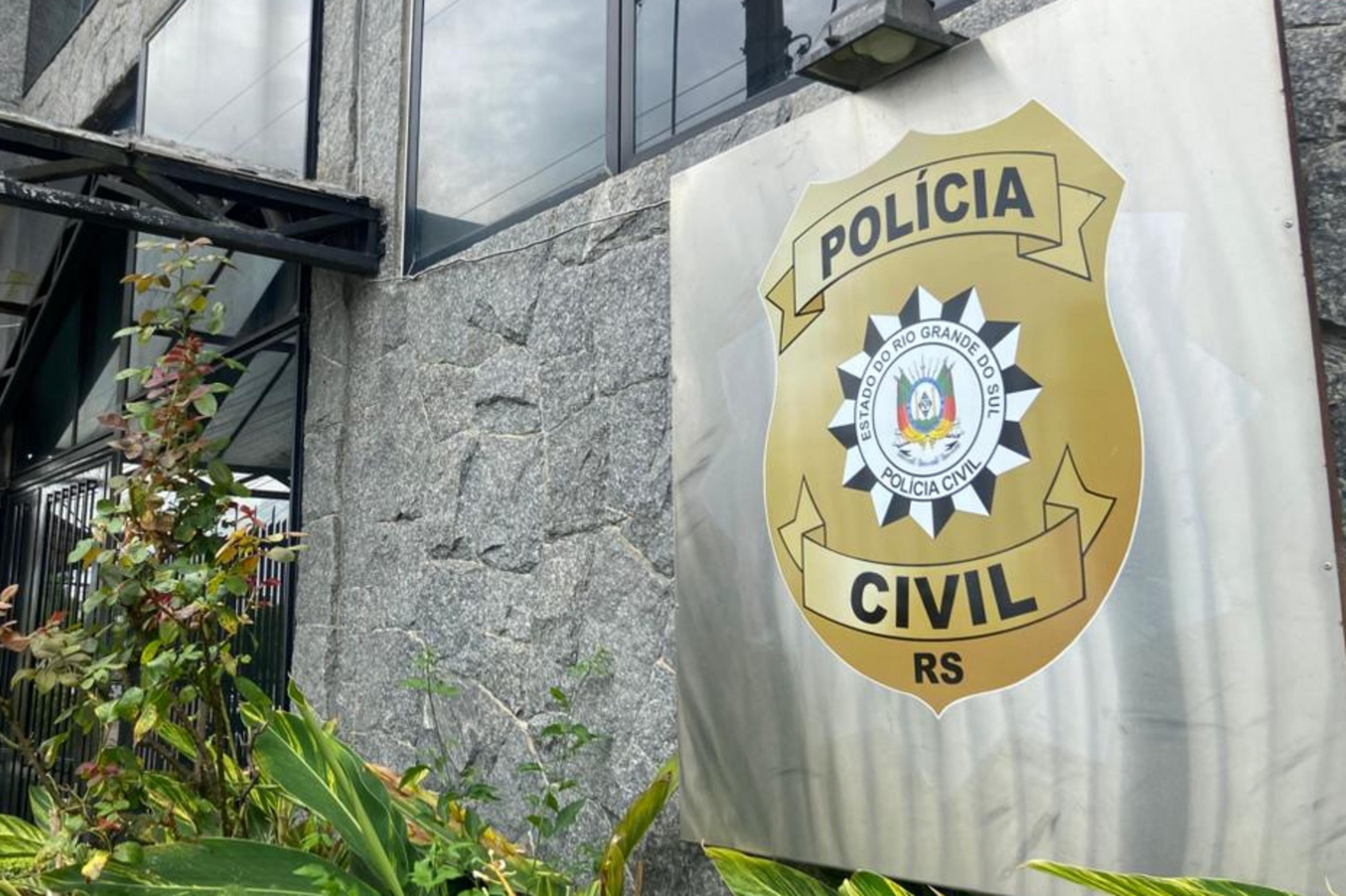 &ldquo;Estamos com todos os agentes na rua&rdquo;, diz delegado sobre desaparecimento de mulher em Cangu&ccedil;u