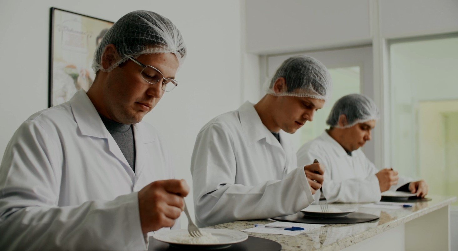 PIRAHY Alimentos: Qualidade e Inovação