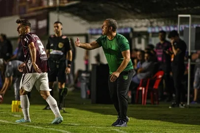 Raul Cabral acerta saída do Ypiranga e encaminha retorno ao Figueirense<!-- NICAID(16266648) -->