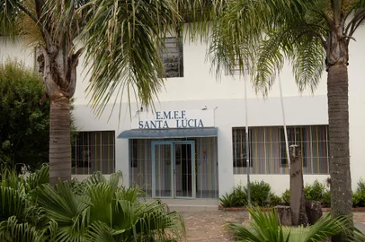 Aulas retornam nessa semana em escolas estaduais e municipais da região <!-- NICAID(15756924) -->