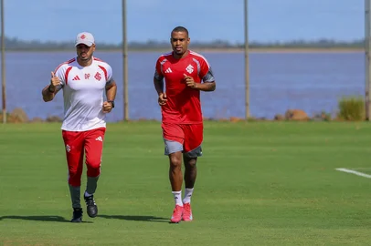 Alerrandro em treino do Inter<!-- NICAID(16217031) -->