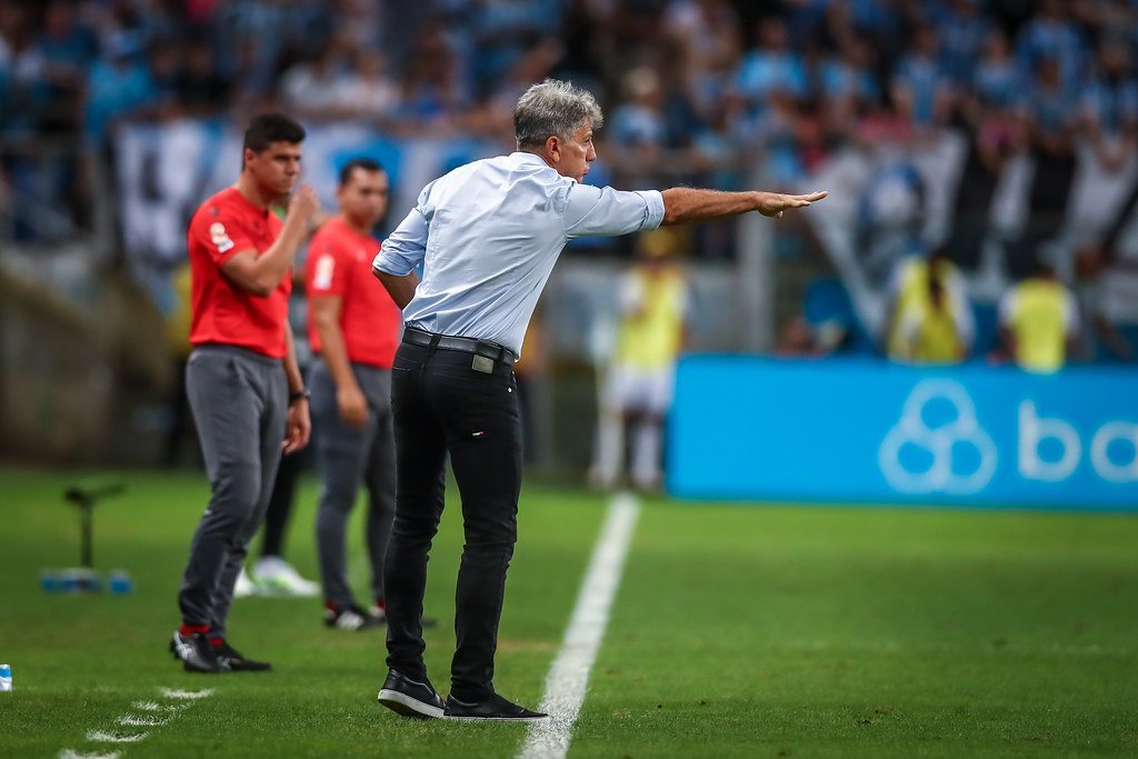 De olho no G-4, Grêmio recebe o Vasco na Arena