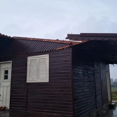 Estragos do temporal em Canguçu - Foto: Neviton Gomes/ Divulgação<!-- NICAID(15847122) -->