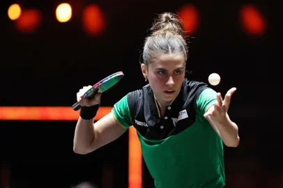 Bruna Takahashi, tênis de mesa