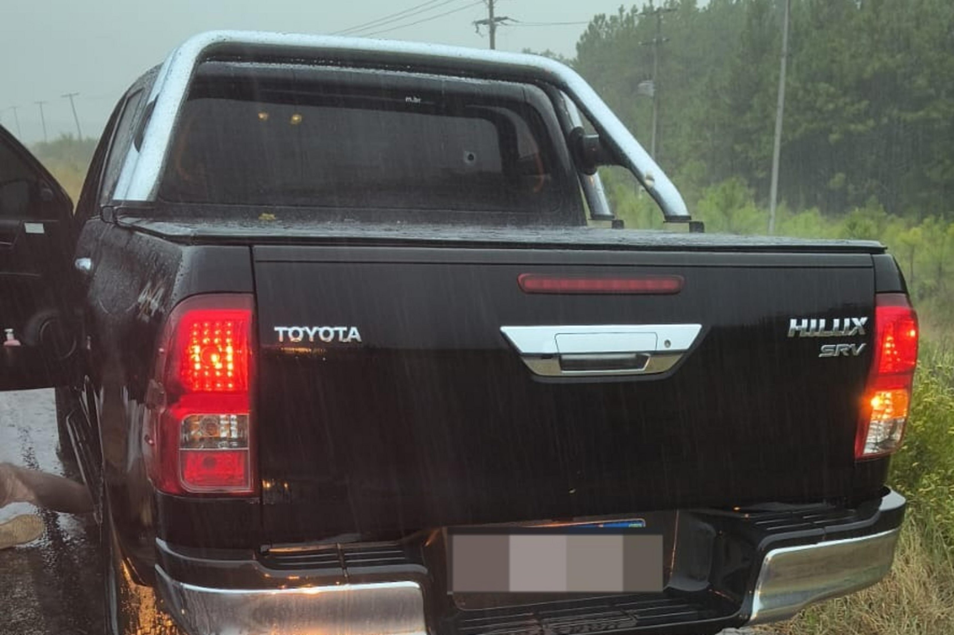 Ap&oacute;s persegui&ccedil;&atilde;o e tiroteio, ve&iacute;culo furtado em Santa Cruz do Sul &eacute; recuperado no Litoral Norte