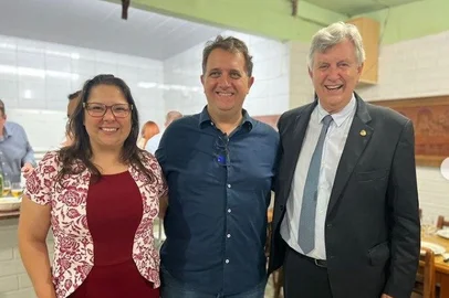 Tanise Sabino e Luis Carlos Heinze