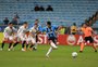 Grêmio recebe sondagens por atacante e considera saída por excesso de estrangeiros
