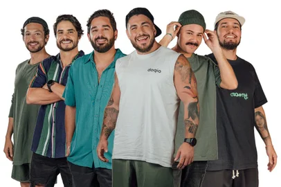 Grupo de pagode Atitude 67. O sexteto é formado por Pedrinho, Karan, Erick, Regê, GP e Leandro.<!-- NICAID(15383520) -->