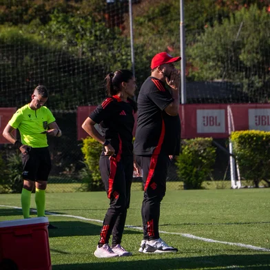 David da Silva, técnico das Gurias Coloradas sub-20<!-- NICAID(16268239) -->