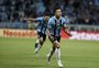 Em noite de golaço de Marlon, Grêmio bate o Atlético-MG e vence a segunda no Brasileirão
