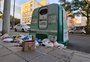 Mesmo com contêineres para material reciclável, lixo seco segue sendo misturado ao orgânico em bairros de Porto Alegre