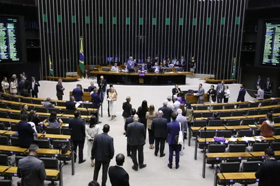 Congresso aprova novas regras para pagamento de emendas parlamentares<!-- NICAID(15995020) -->