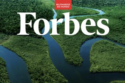 Forbes Brasil com a Amazônia na capa.<!-- NICAID(15748667) -->