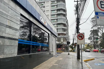 Bruno Tomé / Grupo RBS Sindicato dos Bancários de Caxias do Sul e Região aprovaram greve nas agências da Caixa Econômica Federal a partir de segunda-feira (14). Movimento faz parte da greve nacional pela renegociação salarial.<!-- NICAID(16364607) -->