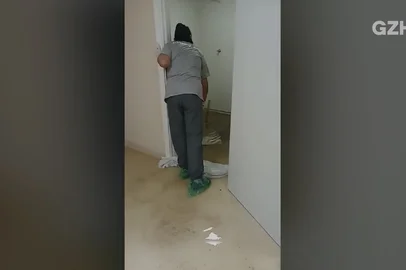 Alagamento no Hospital Vila Nova, zona sul de Porto Alegre, em 4/2/24