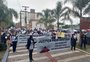 Protesto pede justiça por Gustavo Ribas, menino que morreu de pneumonia em Passo Fundo