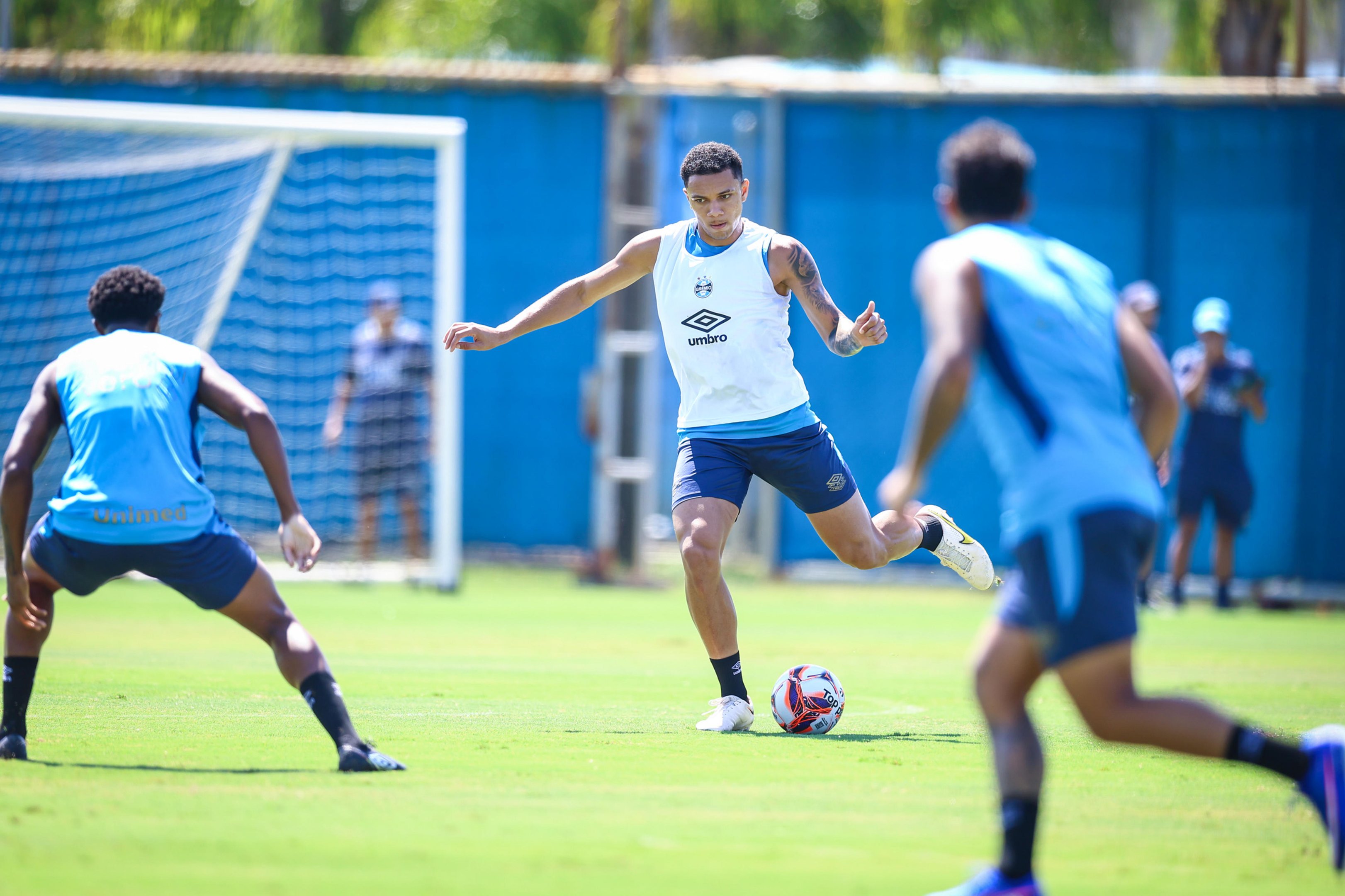 Poss&iacute;vel sa&iacute;da de jovem pode ser uma not&iacute;cia maravilhosa para o Gr&ecirc;mio