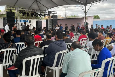 Feirão do Sine reúne interessados em vagas de emprego no bairro Bom Jesus, em Porto Alegre<!-- NICAID(15403573) -->