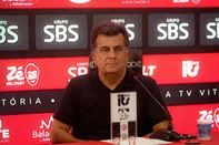 futebol, Vitória, Fábio Mota<!-- NICAID(16361131) -->