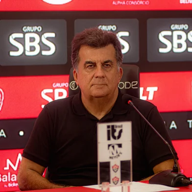 futebol, Vitória, Fábio Mota<!-- NICAID(16361131) -->