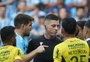 Fora do Gre-Nal: Kannemann recebe o terceiro amarelo no jogo contra o Mirassol