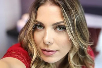 Sheila Mello conta experiência com sexo tântrico: "Descoberta e empoderamento"<!-- NICAID(15357372) -->