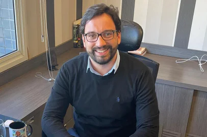 Consultoria ambiental dá orientações gratuitas para empresas atingidas pela cheia. Kayo Soares, CEO da Arvut, concede entrevista à coluna GPS da Economia<!-- NICAID(15794567) -->