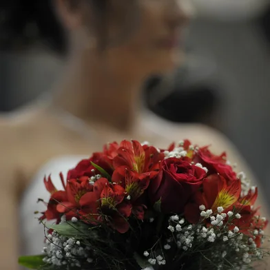 CAXIAS DO SUL, RS, BRASIL, 07/12/2019Cases do casamento comunitário reuniu 110 casais no complexo olímpico da UCS na tarde deste sábado.(Lucas Amorelli/Agência RBS)<!-- NICAID(14351452) -->