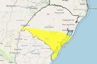 Inmet emite três alertas de chuva intensa para o RS<!-- NICAID(15994470) -->