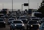 Por que cancelas de pedágio da freeway não são liberadas com congestionamentos