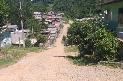 Rua dos Brilhantes, em Caxias do Sul, será pavimentada.<!-- NICAID(15983397) -->
