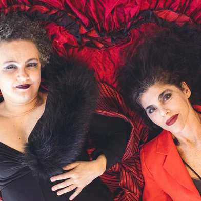 Meretrizes, espetáculo do Coletivo Projeto Gompa, com Liane Venturella e a pianista Catarina Domenicci.<!-- NICAID(15505315) -->