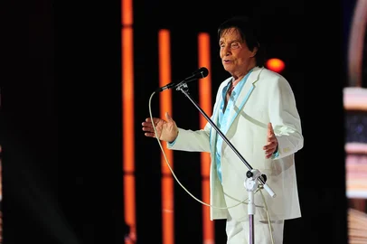 Porthus Junior / Agencia RBS GRAMADO, RS, BRASIL, 12/12/2025. Show do Roberto Carlos em Gramado, gravação do especial de final de ano da Rede Globo. (Porthus Junior/Agência RBS)Indexador: BTK <!-- NICAID(16186177) -->