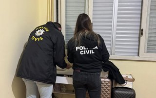 Falsa psicóloga que atendia crianças com TDAH e autismo em Porto Alegre e região é investigada: "O número de vítimas pode chegar a centenas", diz delegado<!-- NICAID(16081275) -->