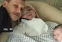 Mulher boceja tão forte que acaba quebrando o pescoço