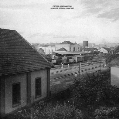 Estação Ferroviária de Caxias do Sul, em 1947<!-- NICAID(9923639) -->