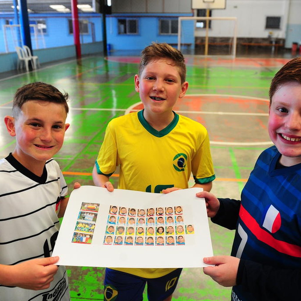 Dentro da Copa: alunos de escola de Caxias do Sul vão virar figurinhas |  Pioneiro