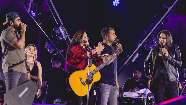 rayane e rafaela, henrique e juliano, dupla sertaneja, coluna 92 mais mulher<!-- NICAID(15436612) -->